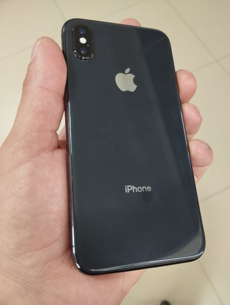 Iphone X 64 гб .