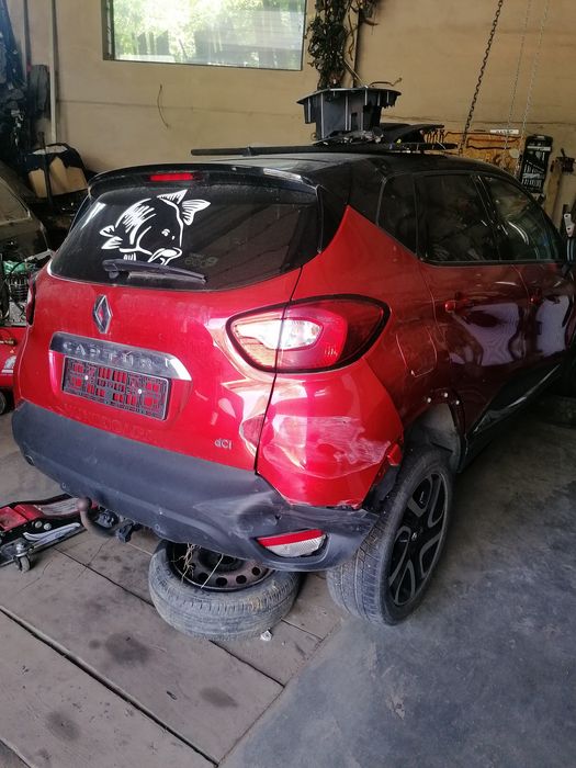Dezmembrez Renault Captur