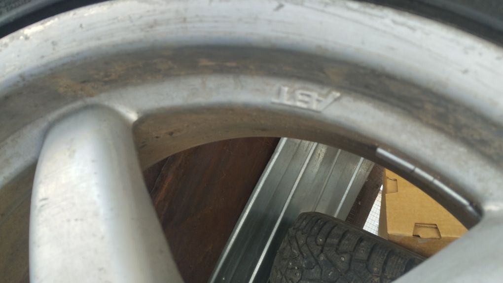 Продам диски р18