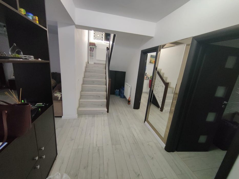 Vila 120mp tip Duplex,utilata complet!210mp curte amenajata!