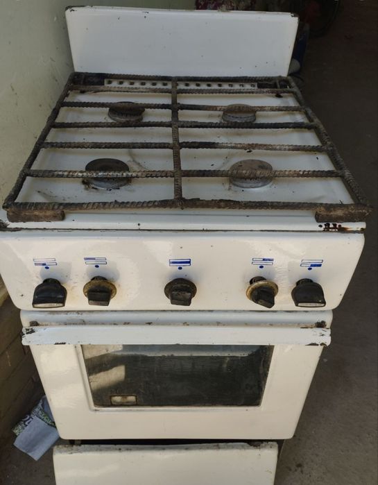 Газ плита сотилади