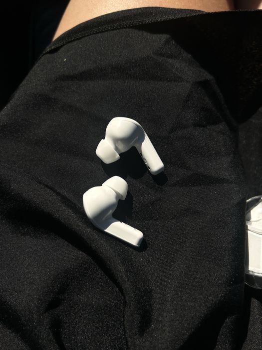 Слушалки чисто нови