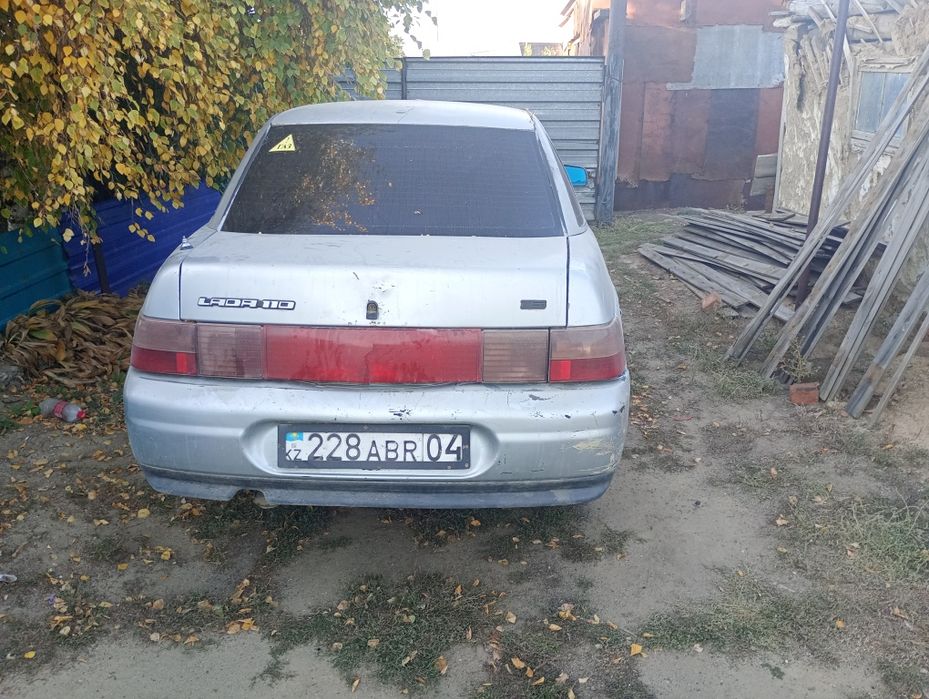 Продам ваз 2110 8клапанная карбюратор