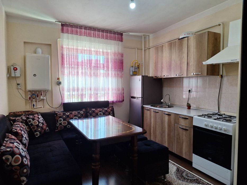 Yangihayot tumanida uy oilaga ijaraga beriladi