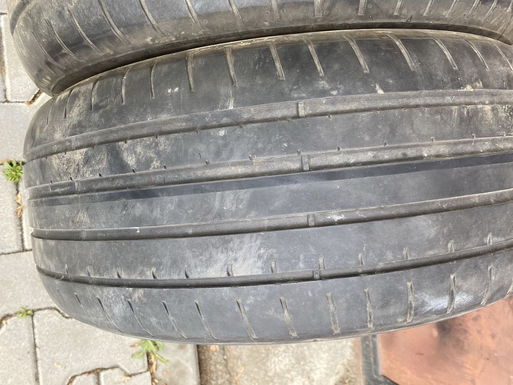 Cauciucuri vara Dunlop 225 55 17 6mm la 100 ron buc an 2019