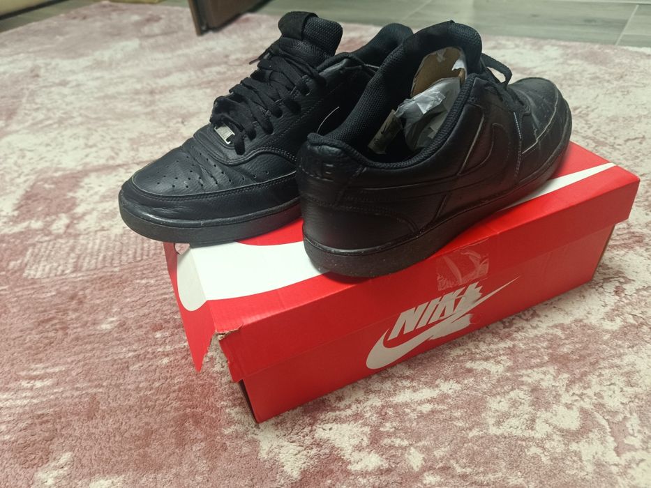 Adidași Nike Air pods 1