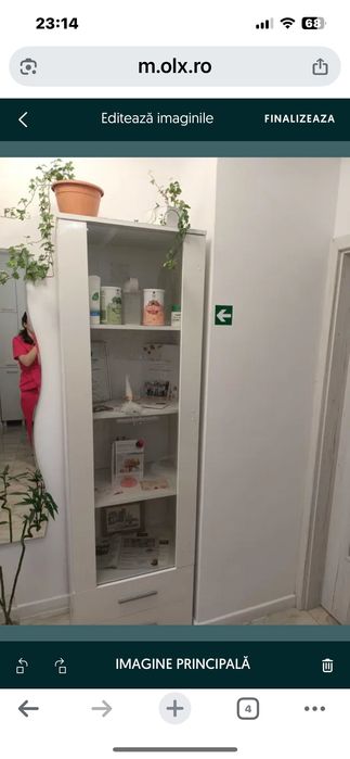 Mobilă tip vitrină sau bar