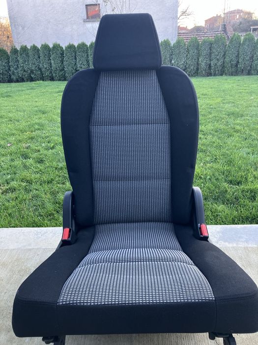 Заден ред седалки за пежо 307SW