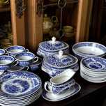 Порцеланов сервиз 34 части – Royal Ironstone, Old England
