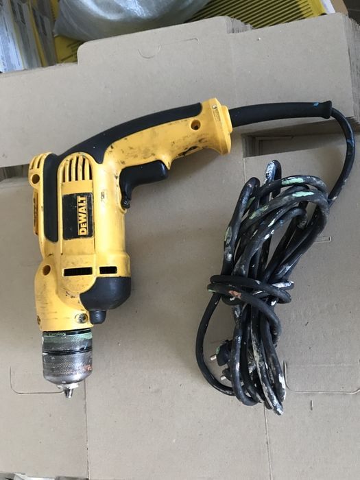 Masina de gaurit Dewalt DWD112S-QS, 701W, 10mm, 10.9Nm