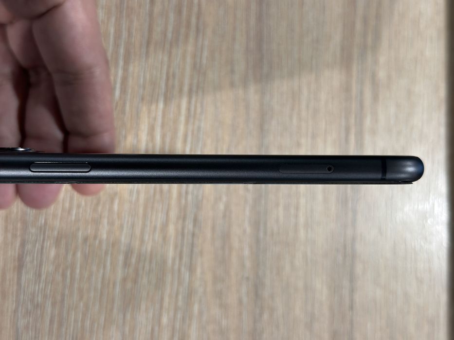 Iphone 11 иеальное состояние