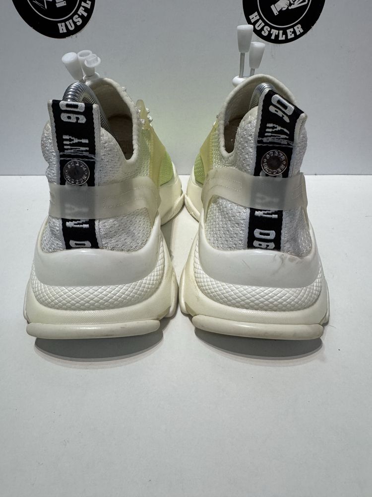 Сникърси STEVE MADDEN .Номер 37