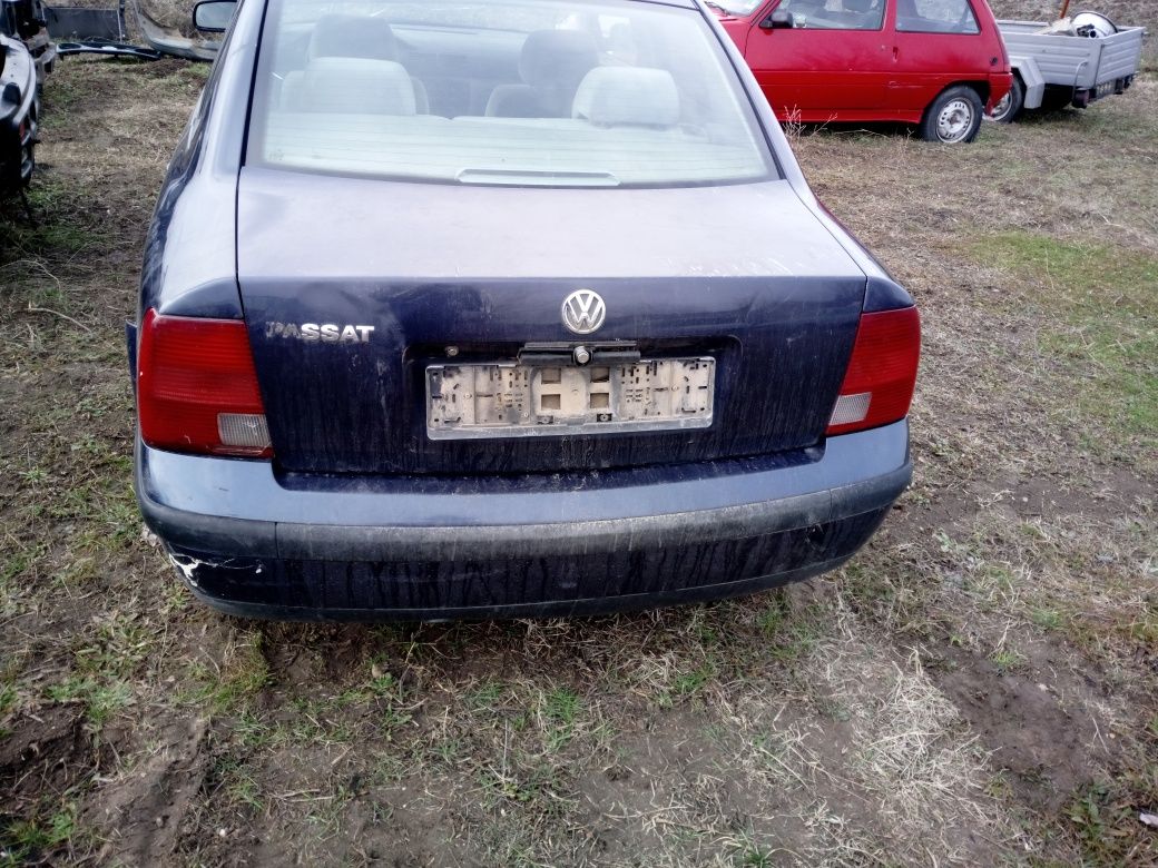 VW Passat/Фолксваген Пасат(В5) 1,6 i