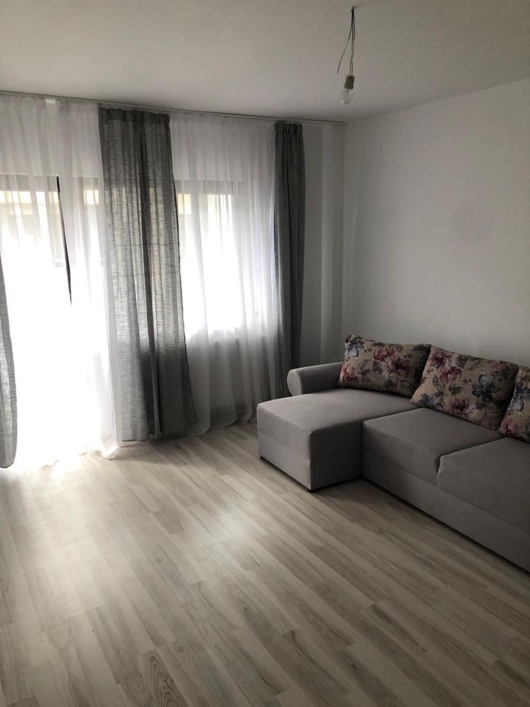 Vand apartament 2 camere