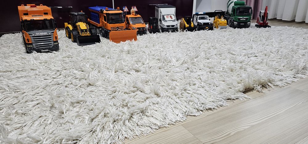 Masini bruder de foarte bună calitate