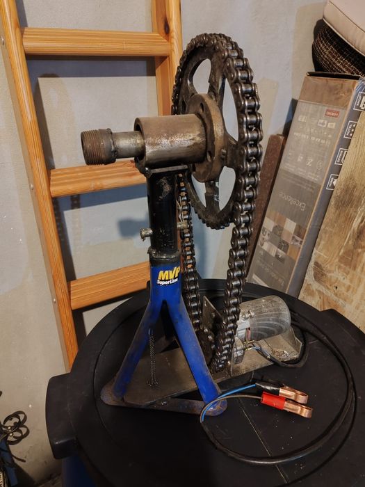 Ansamblu pinioane -lanț și motoraș cu reductor 12V