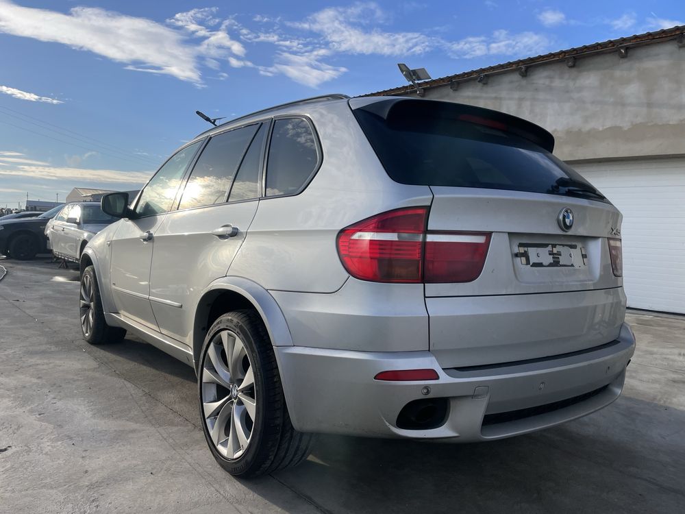 Capota ,usa. Pachet M  motor x5 e70