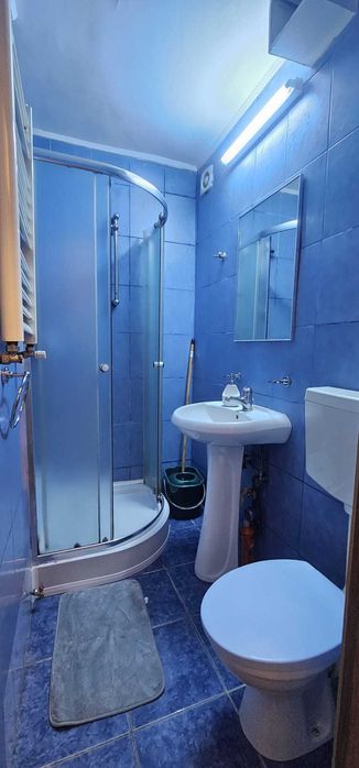 Proprietar inchiriez aoartament