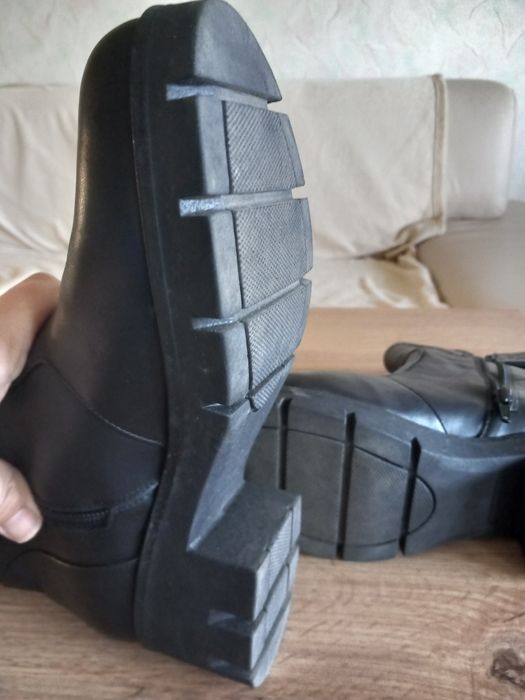 Дамски боти, естествена кожа