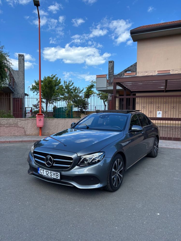 Mercedes benz E class 300 DE