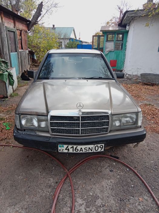 Мерседес 190стоит того