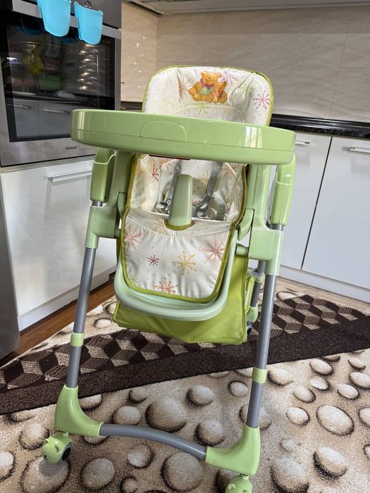 Bolalar ovqatlanadigan stuli