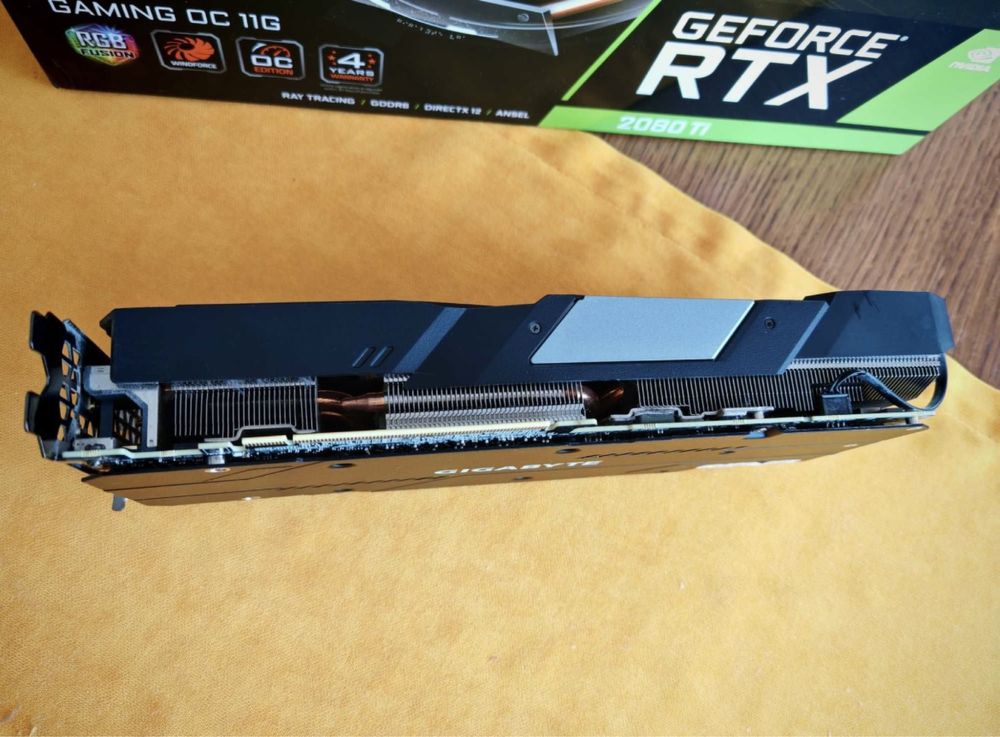 RTX 2080TI GIGABYTE 11GB oc 3x