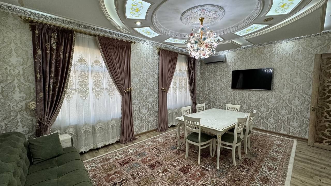 Новостройка  260 квадрат 3 и 4  этаж 6 комнат большой хол
