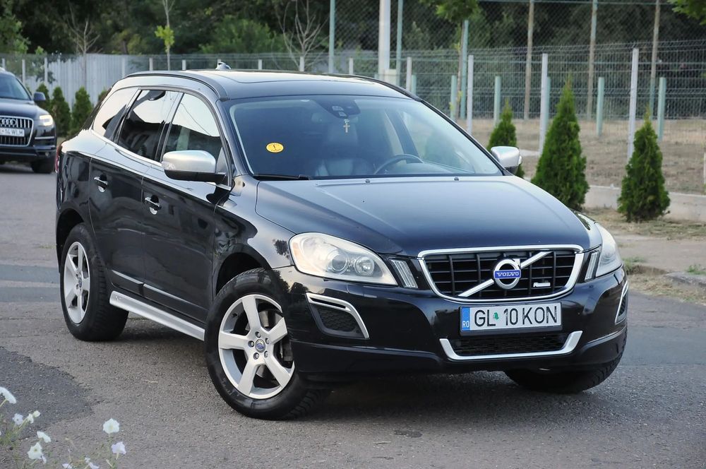 Volvo XC 60 AWD R-Design 2011 2.4D3 163 CP E5 4x4 CutieAut Clima Piele Camera LED
