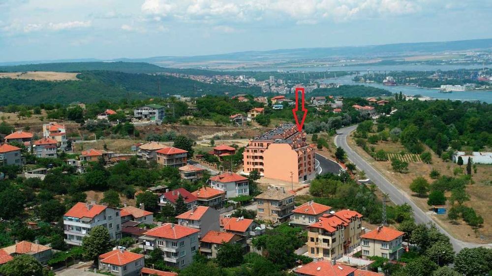 Продава се Двустаен апартамент в Варна, Галата - 82 кв.м за 1463 €/кв.м - Снимка #1