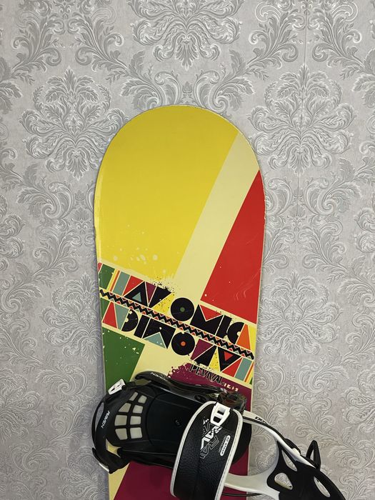 Placa snowboard 143 cm atomic cu legaturi