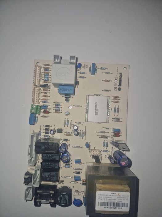 Placa electronica immergas