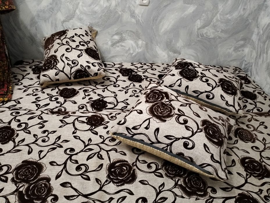 Срочно продам диван