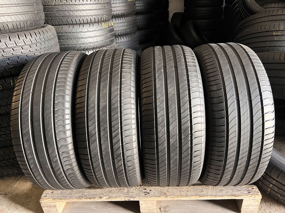 4 anvelope vara 235/55/17 , Michelin !