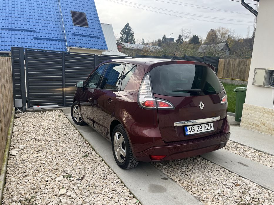 Autoturism Renault Scenic 193132km !!! Fabricatie 24.09.2012
