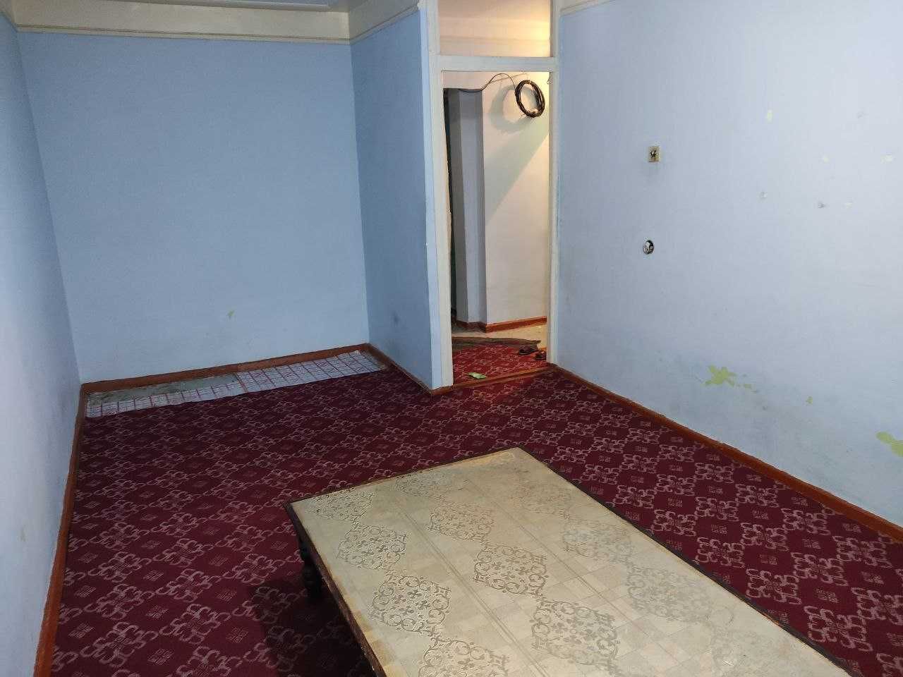 Frunze massivida TATU FF va KIUF ga yaqin,  kvartira ijaraga beriladi,