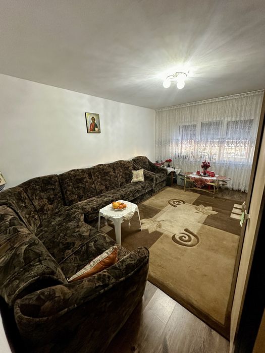 APARTAMENT 3 Camere 2 Bai Decomandat 2 Locuri de parcare