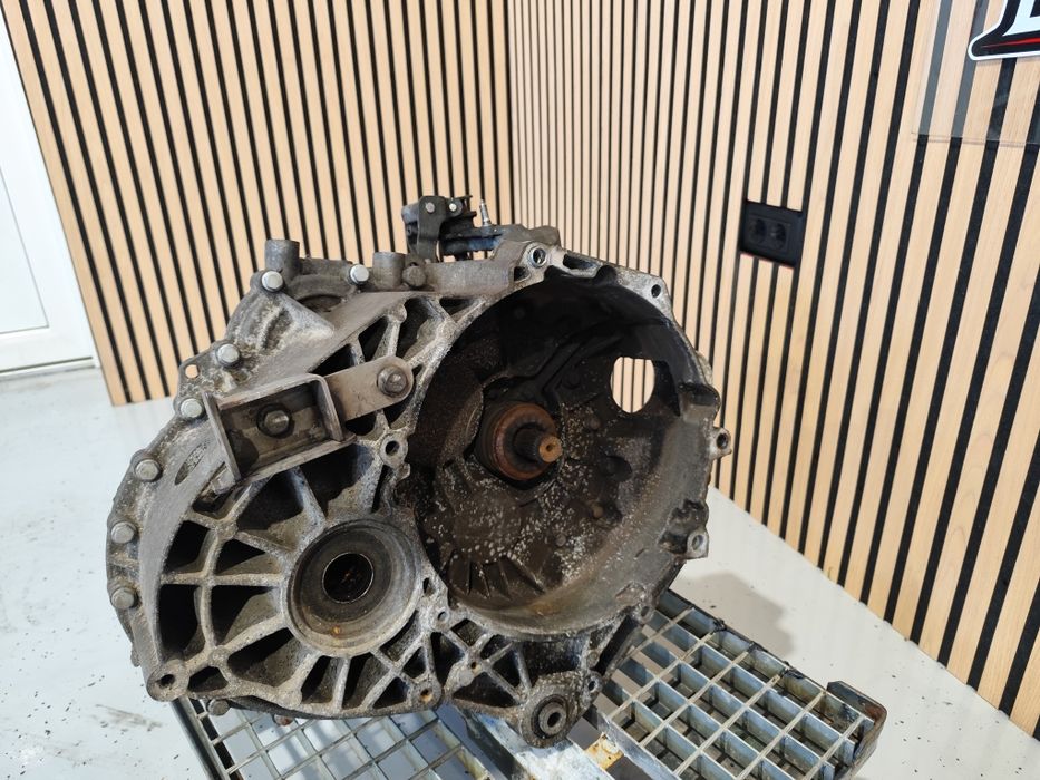 Cutie manuala 6 trepte tracțiune față vw crafter 2018. 2.0tdi cod: TWP