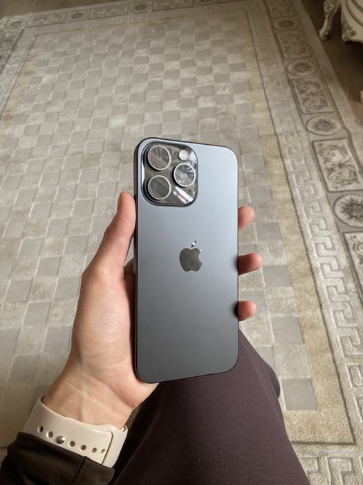 Продам iphone 15 pro MAX 512 гб