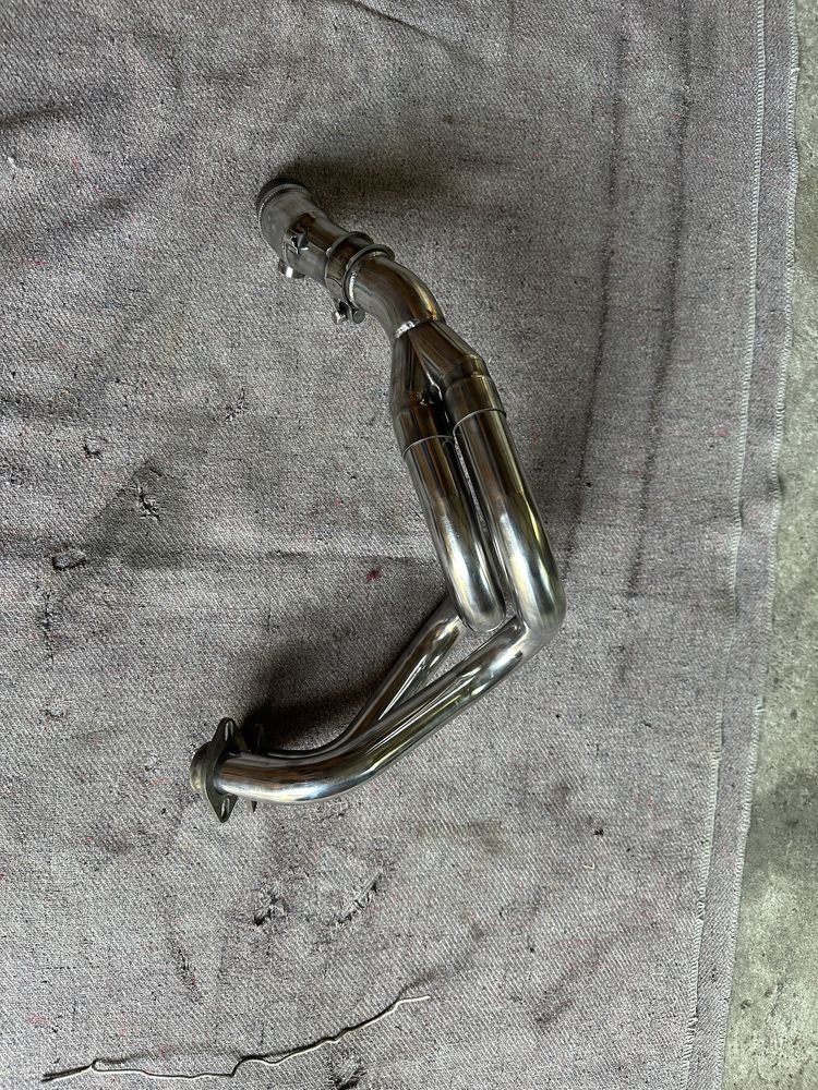 Execut reparatii piese inox si slefuire inox