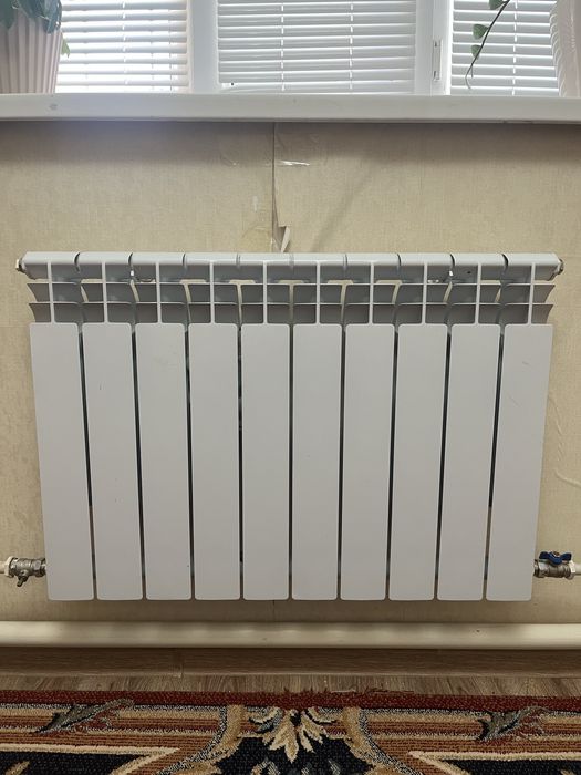 Продам радиатор батарею