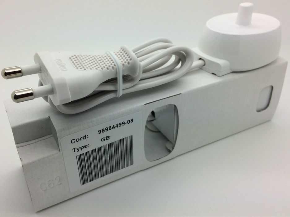 ORAL-B incarcator periuta electrica NOU