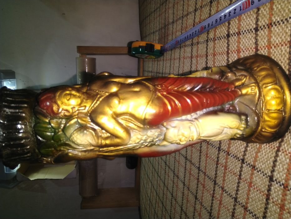 Много красиви гипсови свещници