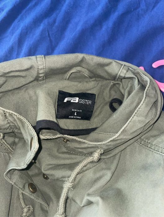 Jacheta parka kaki cu gluga