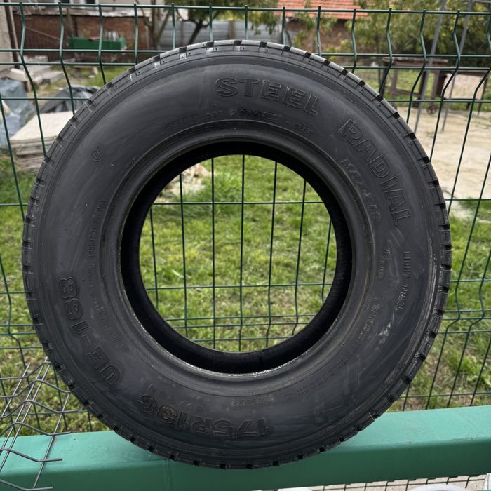 Бусови гуми за бусове и ремаркета