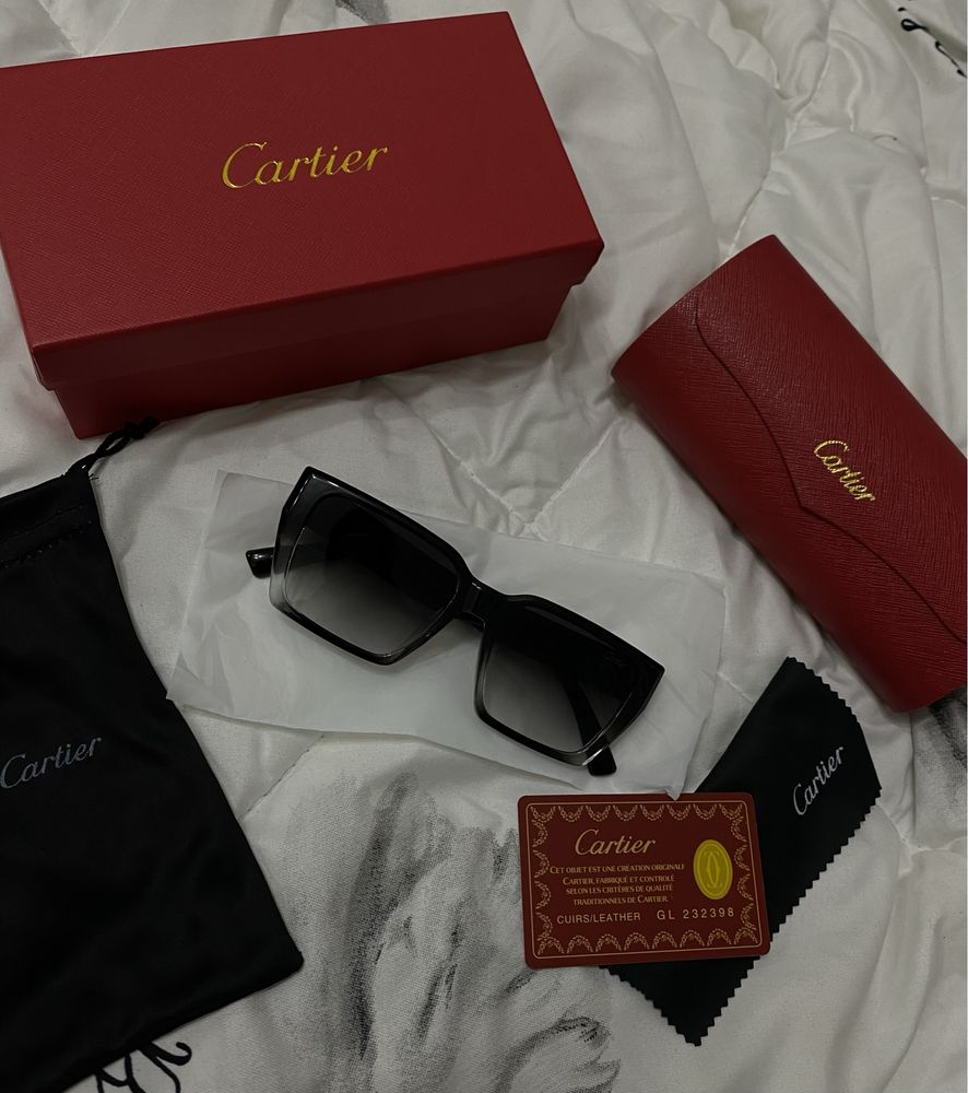 Солнцезащитные очки Cartier