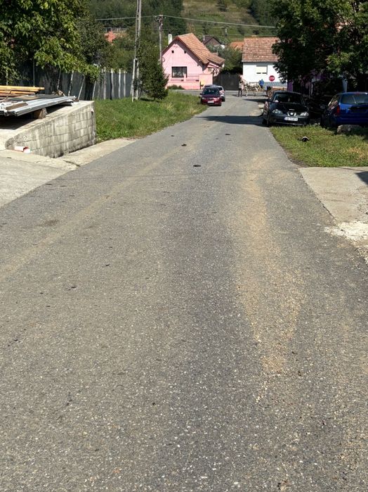 Casa la tara pt renovare