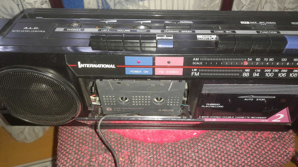 Player caseta audio international in stare bună