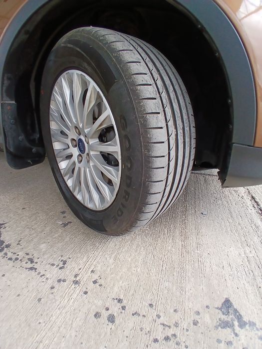 Ford Kuga 2,0 diesel 4×4 Automat