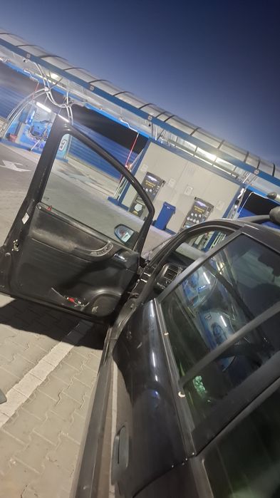 Vand opel zafira a 1.8 16v an 2000